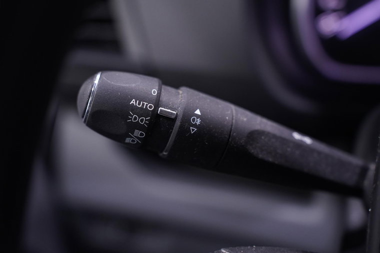 Vehicle Image 45