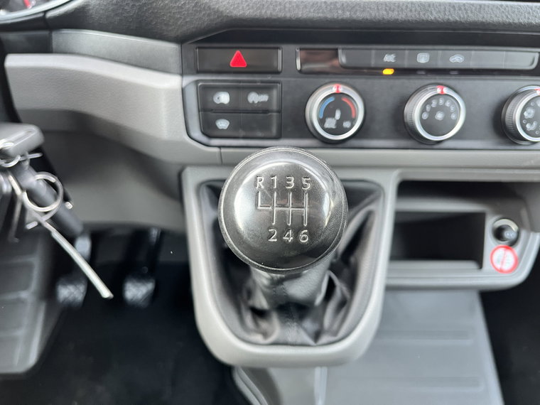 Vehicle Image 37
