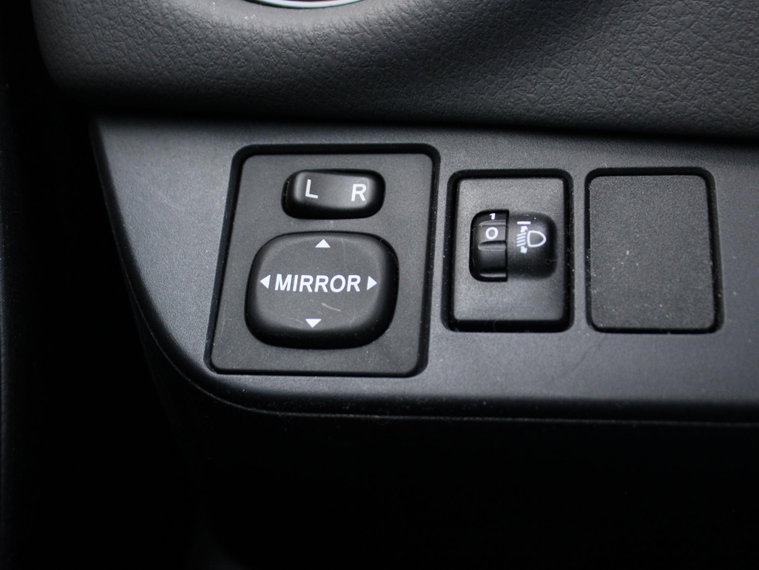 Vehicle Image 28