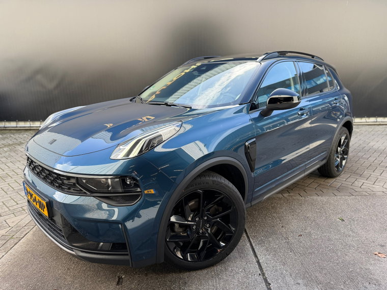 Vehicle Image 4