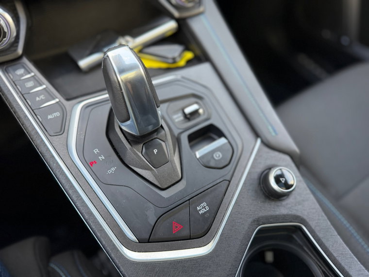 Vehicle Image 40