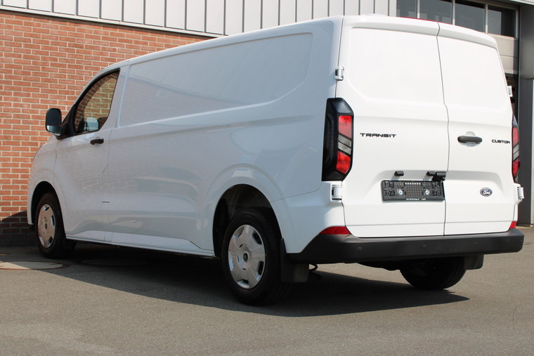 Vehicle Image 27