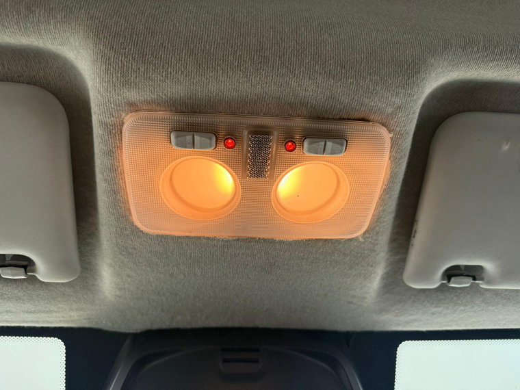 Vehicle Image 28