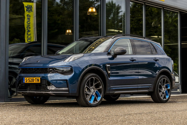 Vehicle Image 10