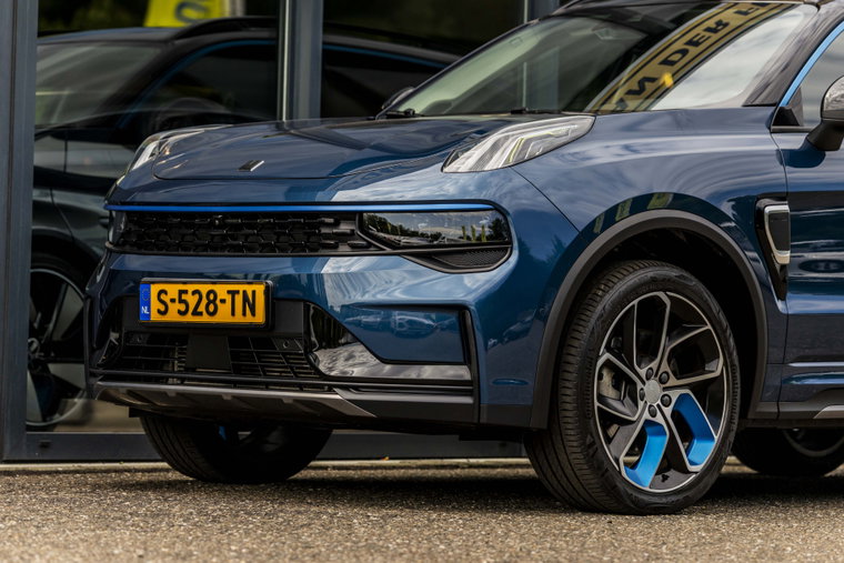Vehicle Image 11