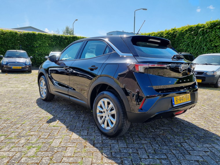 Vehicle Image 16