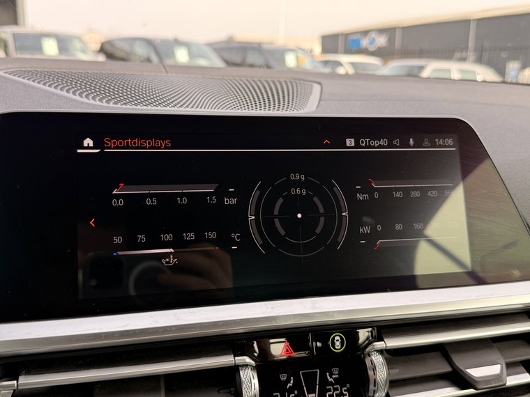 Vehicle Image 33