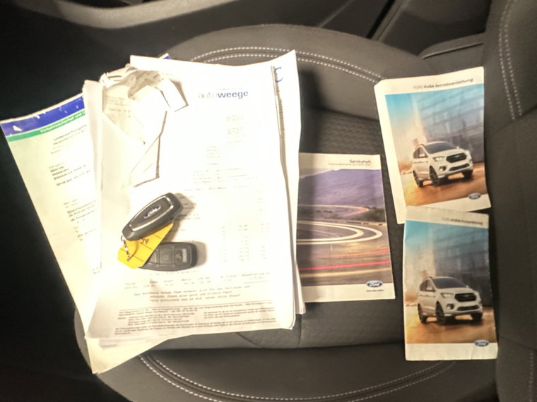 Vehicle Image 21
