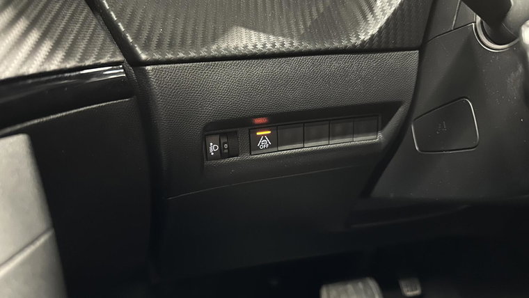 Vehicle Image 27