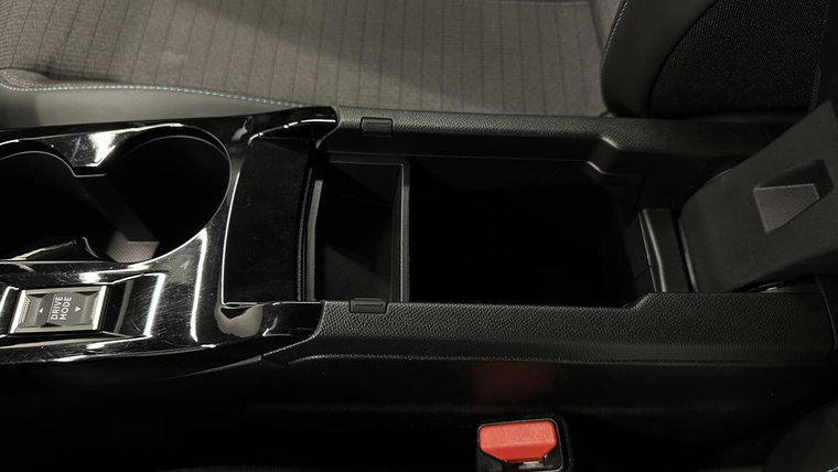 Vehicle Image 51