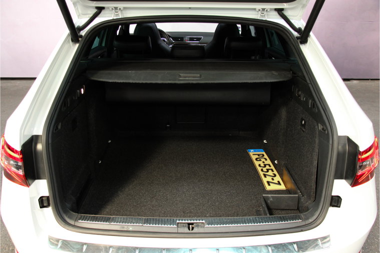 Vehicle Image 37
