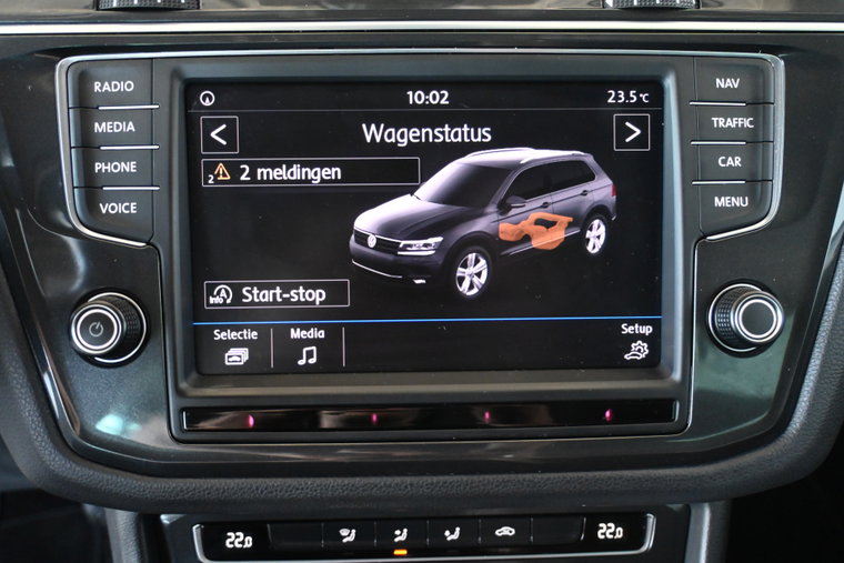 Vehicle Image 25