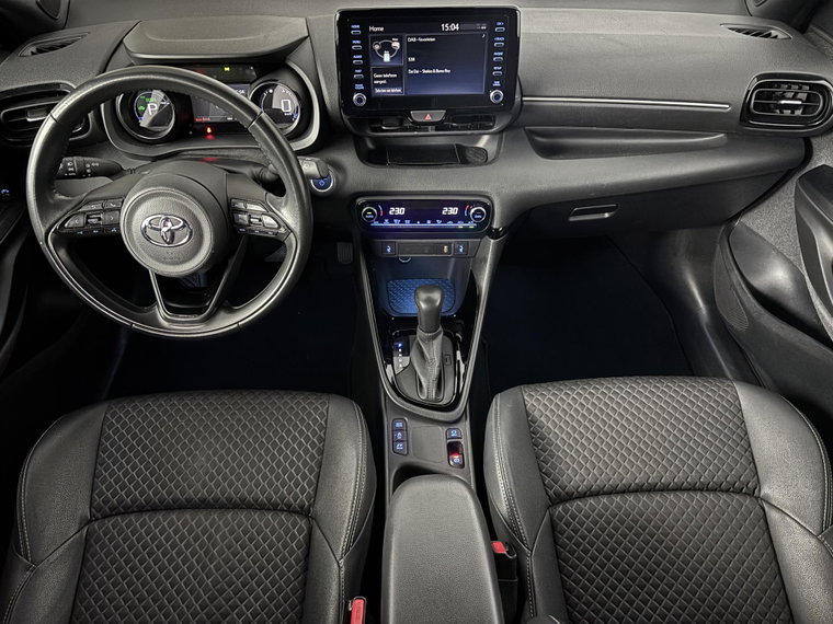 Vehicle Image 13