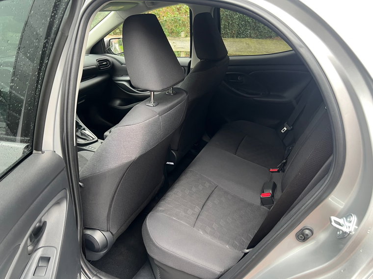 Vehicle Image 19