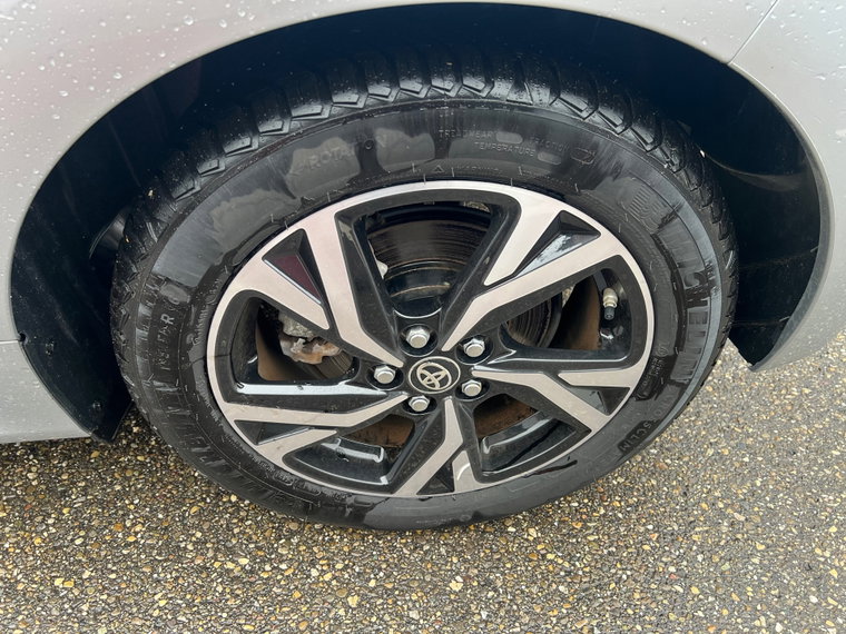 Vehicle Image 20