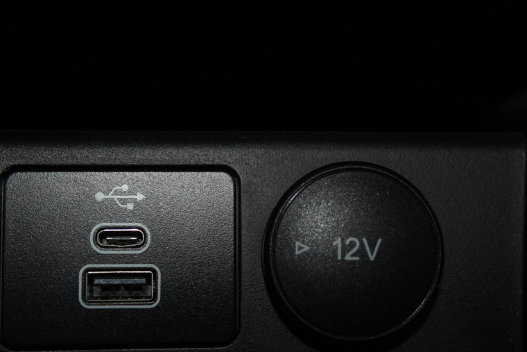 Vehicle Image 34