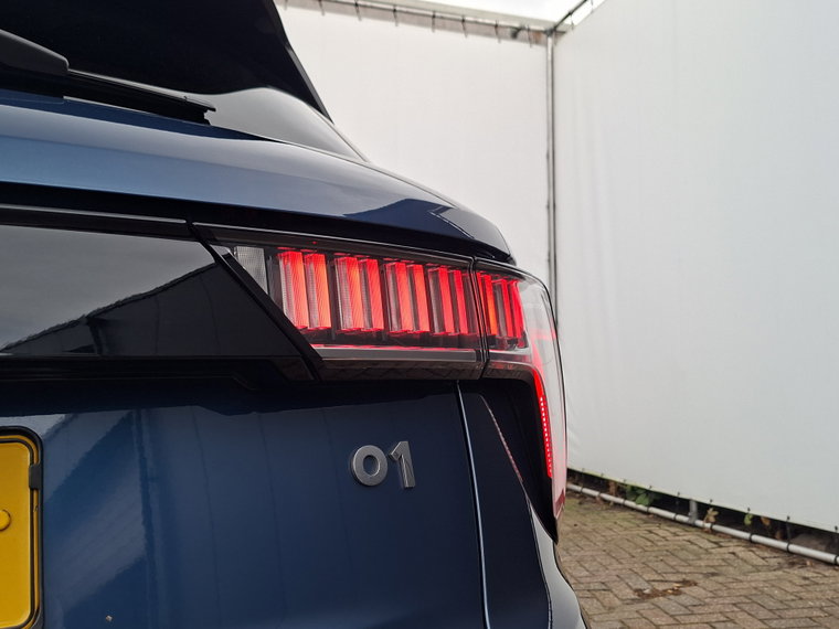 Vehicle Image 35