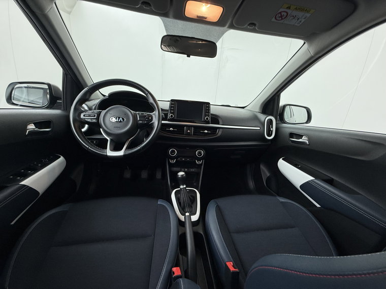 Vehicle Image 37