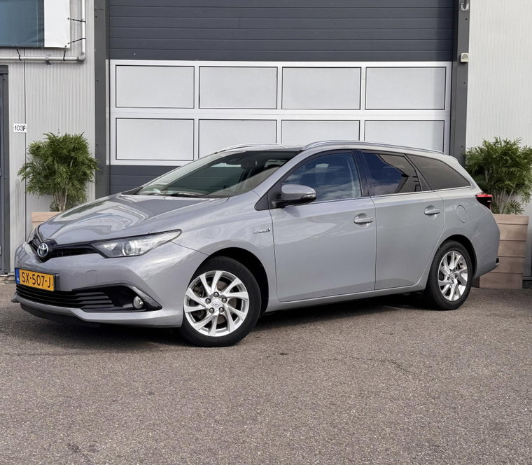 Vehicle Image 9