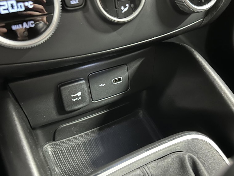 Vehicle Image 31