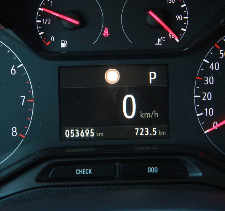 Vehicle Image 16