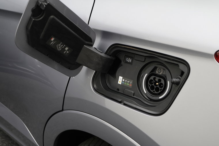 Vehicle Image 30