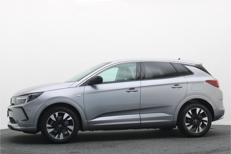 Vehicle Image 7