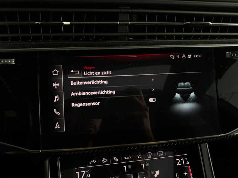 Vehicle Image 38