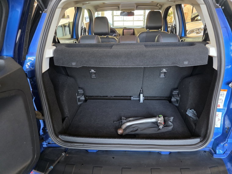 Vehicle Image 23