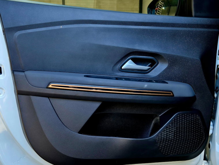 Vehicle Image 34