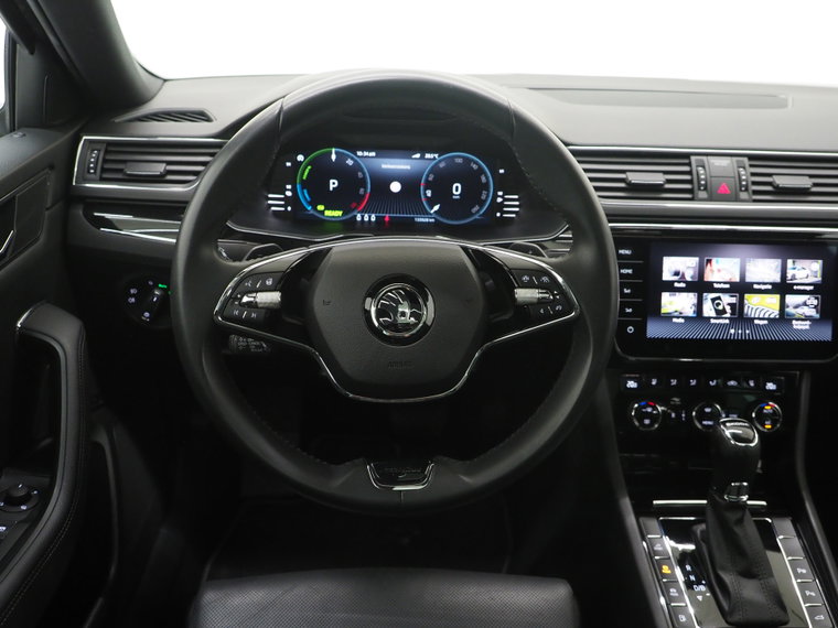 Vehicle Image 40