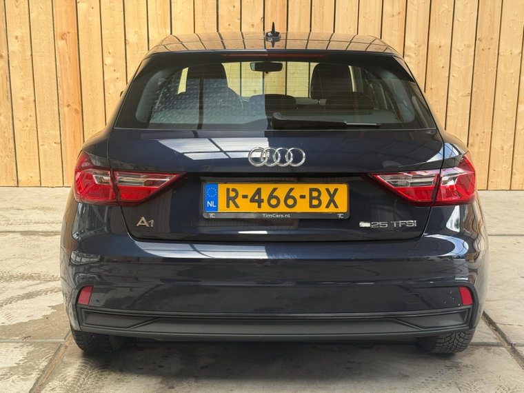 Vehicle Image 45