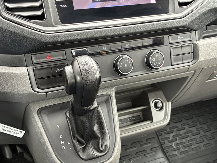 Vehicle Image 23