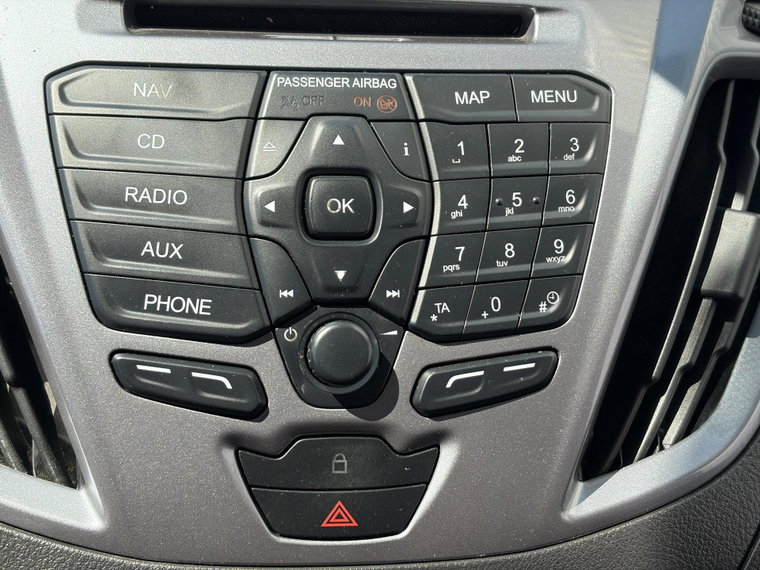 Vehicle Image 28