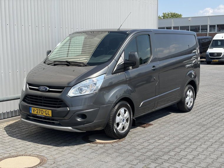Vehicle Image 30