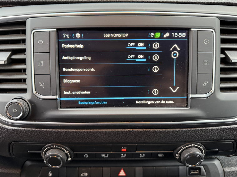 Vehicle Image 39