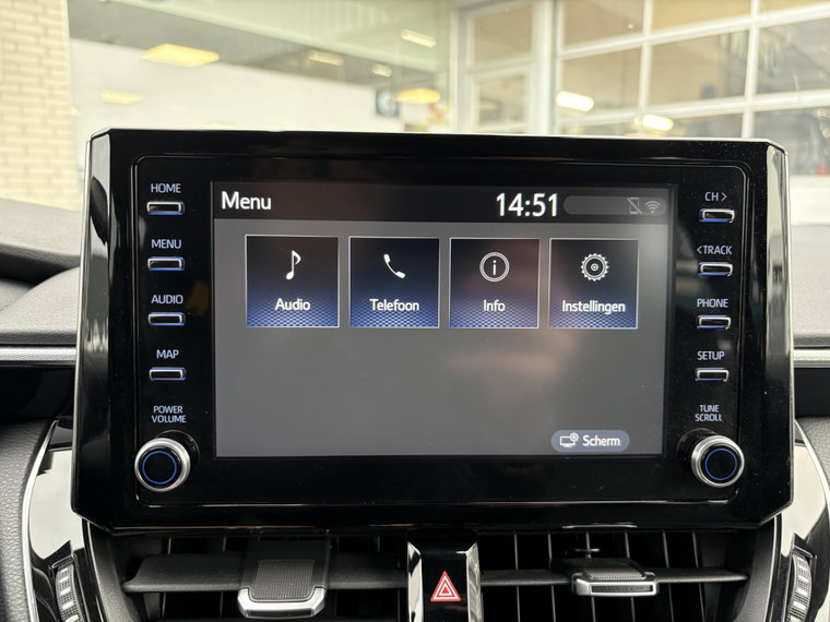 Vehicle Image 21