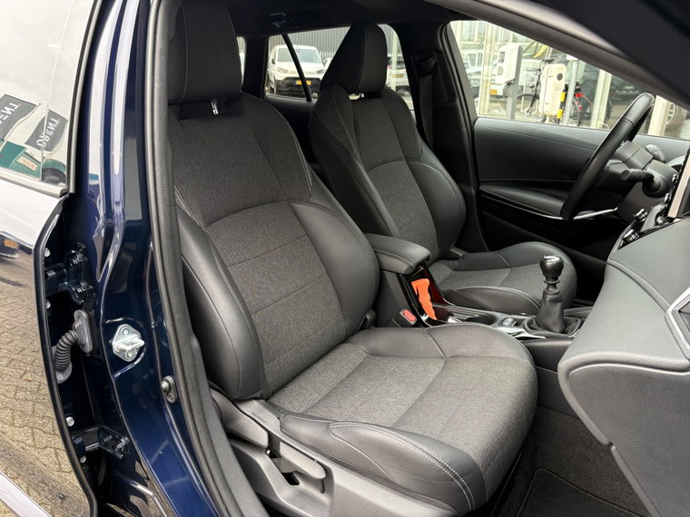Vehicle Image 31