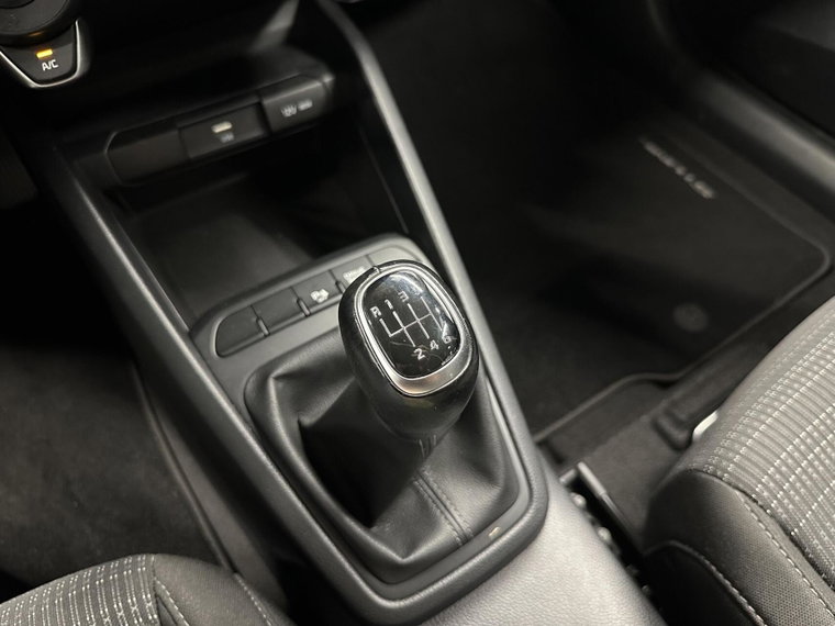 Vehicle Image 31