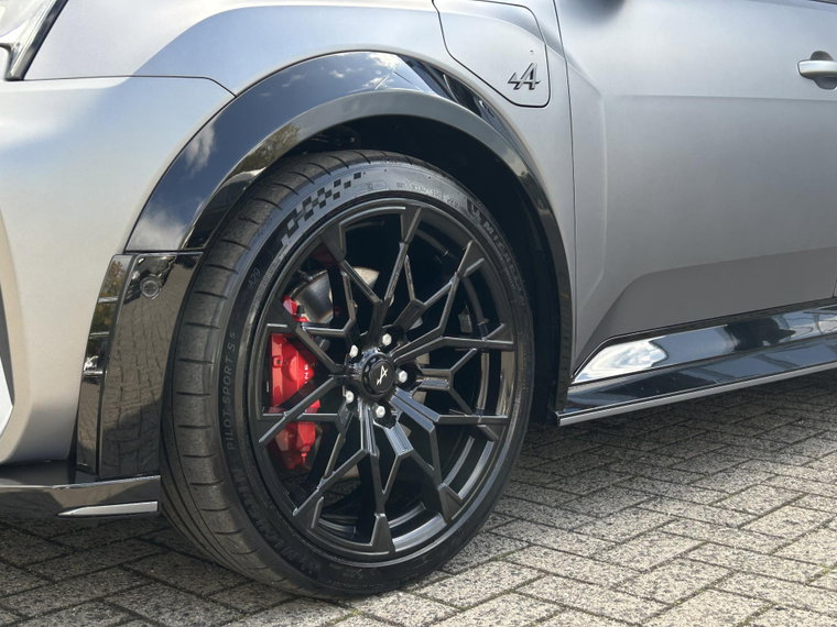 Vehicle Image 30