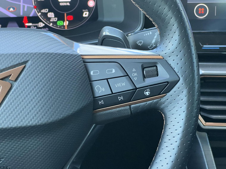 Vehicle Image 26