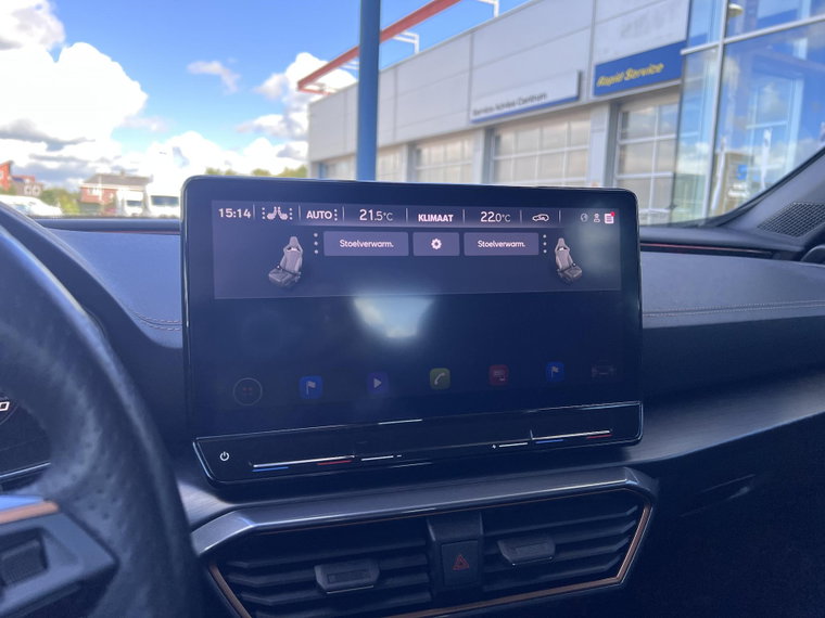 Vehicle Image 32