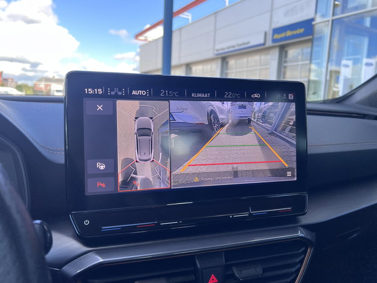Vehicle Image 35