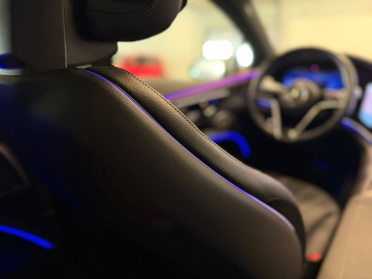 Vehicle Image 33