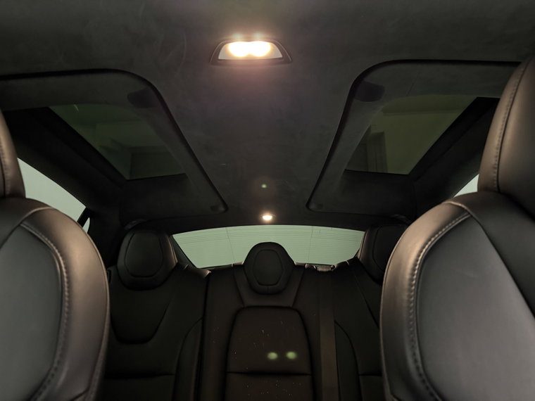 Vehicle Image 37
