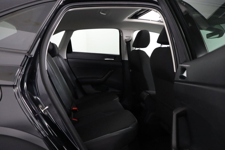 Vehicle Image 39