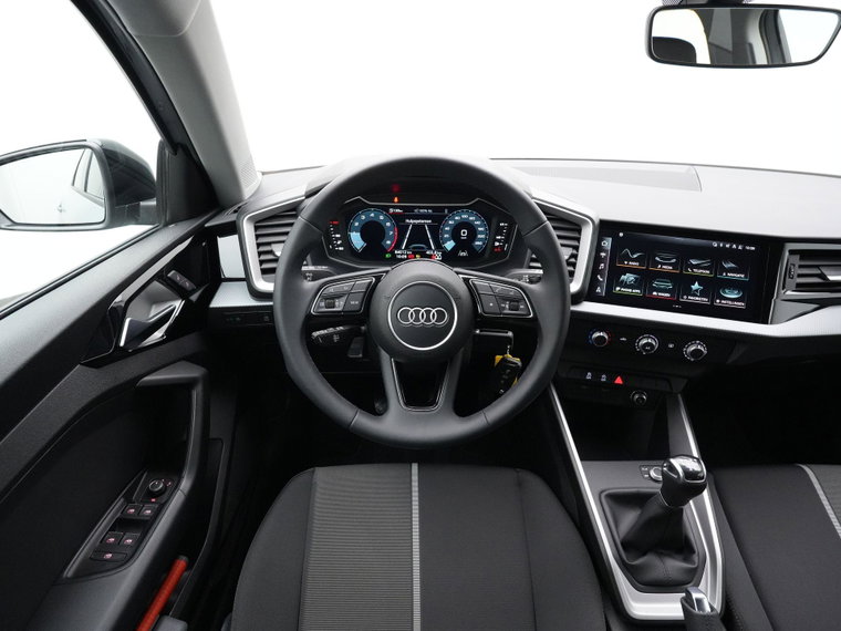 Vehicle Image 19