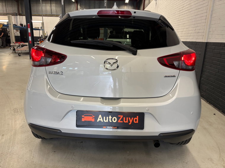 Vehicle Image 15