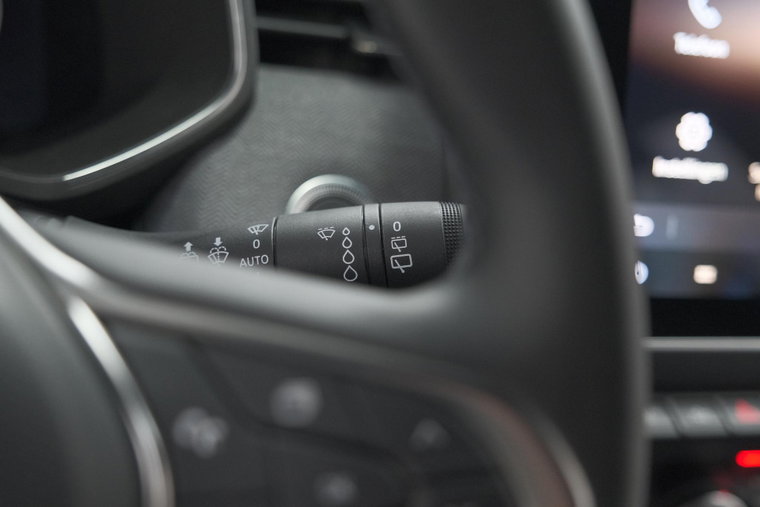 Vehicle Image 40