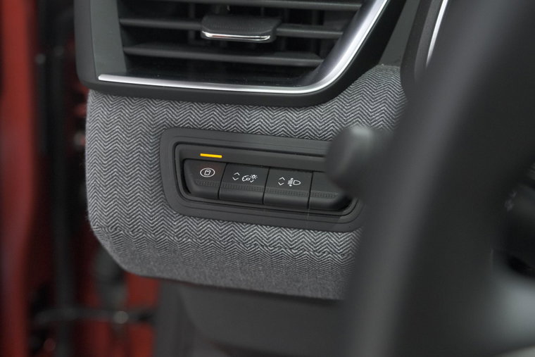Vehicle Image 42
